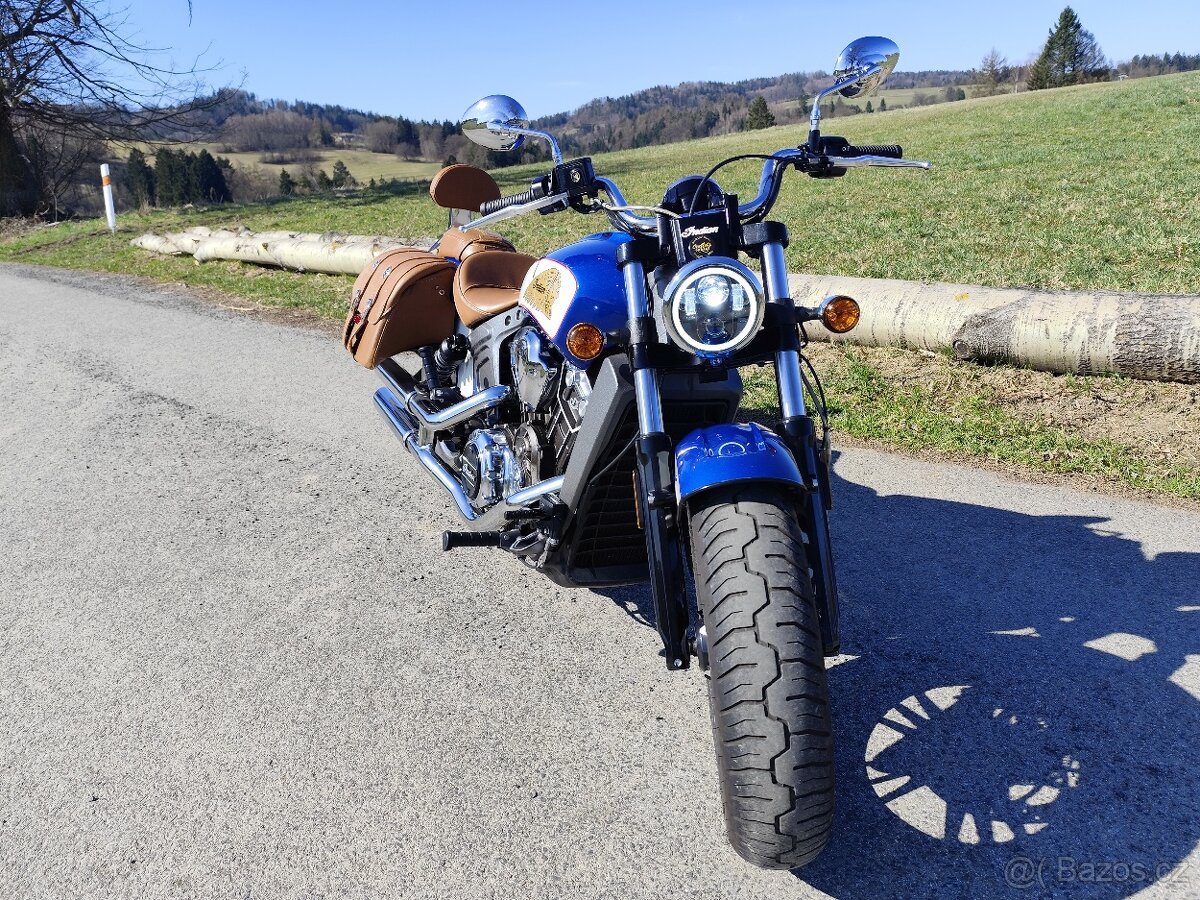 INDIAN SCOUT BOBBER - 10