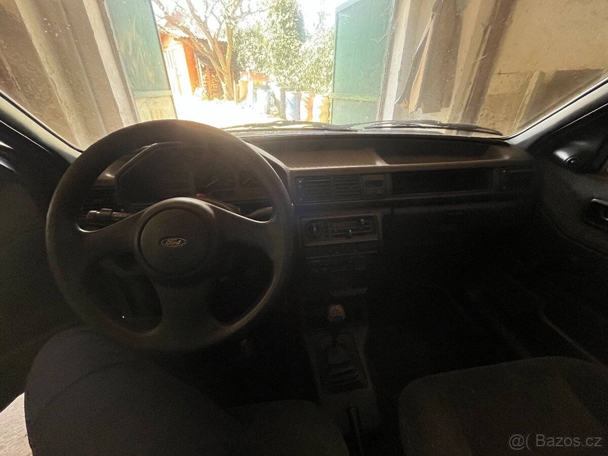 Ford Fiesta 1,2, benzin, 1996 - 10