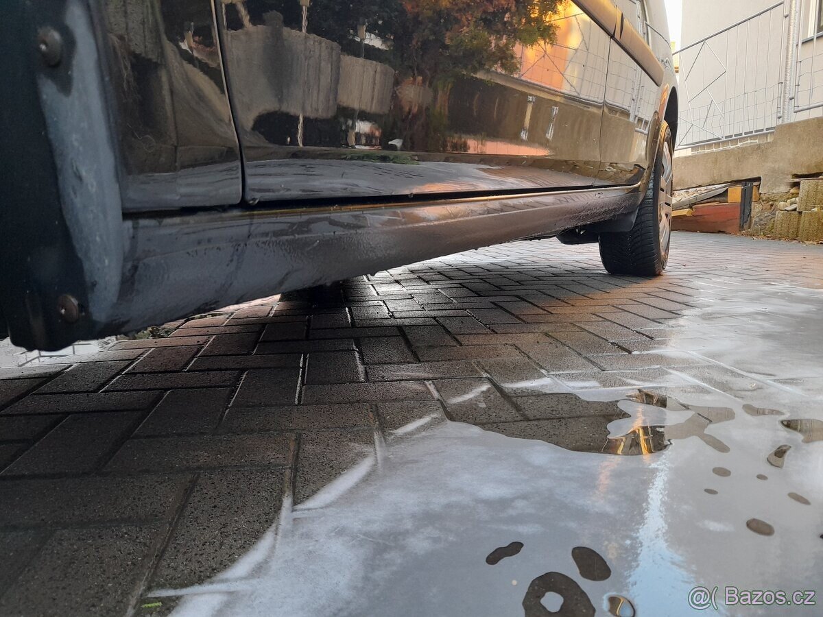 Škoda Roomster 1.2 TSi 77kw r.v. 2011 ( na opravu) - 10