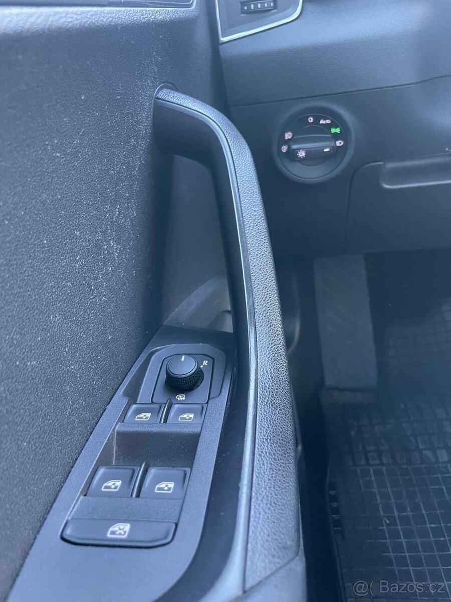 Škoda Karoq 1.5 TSI ACT Ambition DSG - 10