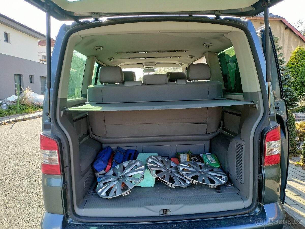VW Multivan T5 2.5 TDI - 10