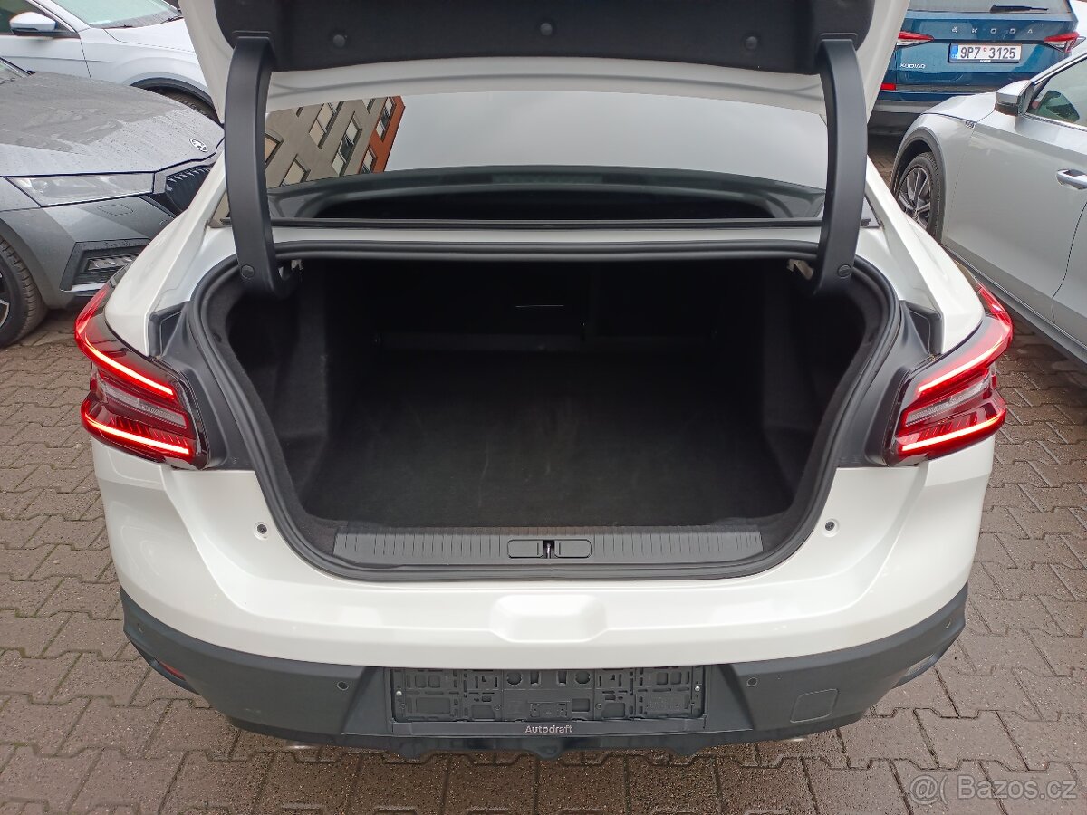 Citroën C4 X 1.2 96kW AUT. ACC 31tkm - záruka Autodraft - 10