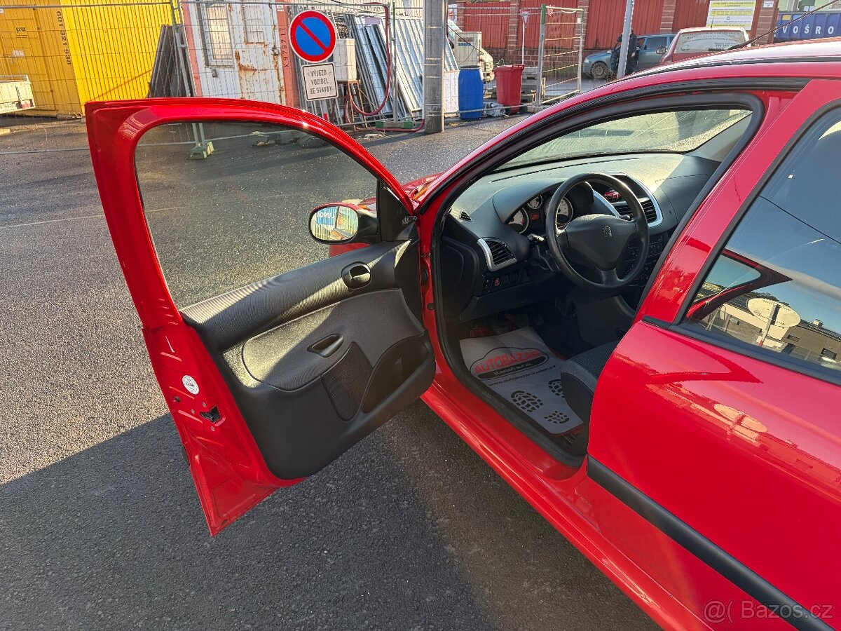Peugeot 206, 1,1 44kW, SERVISKA - 10
