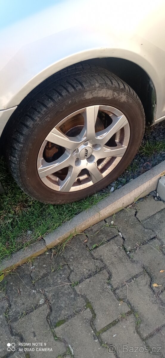 Škoda Octavia combi 2,BXE ,1,9TDI 77kw na dily - 10