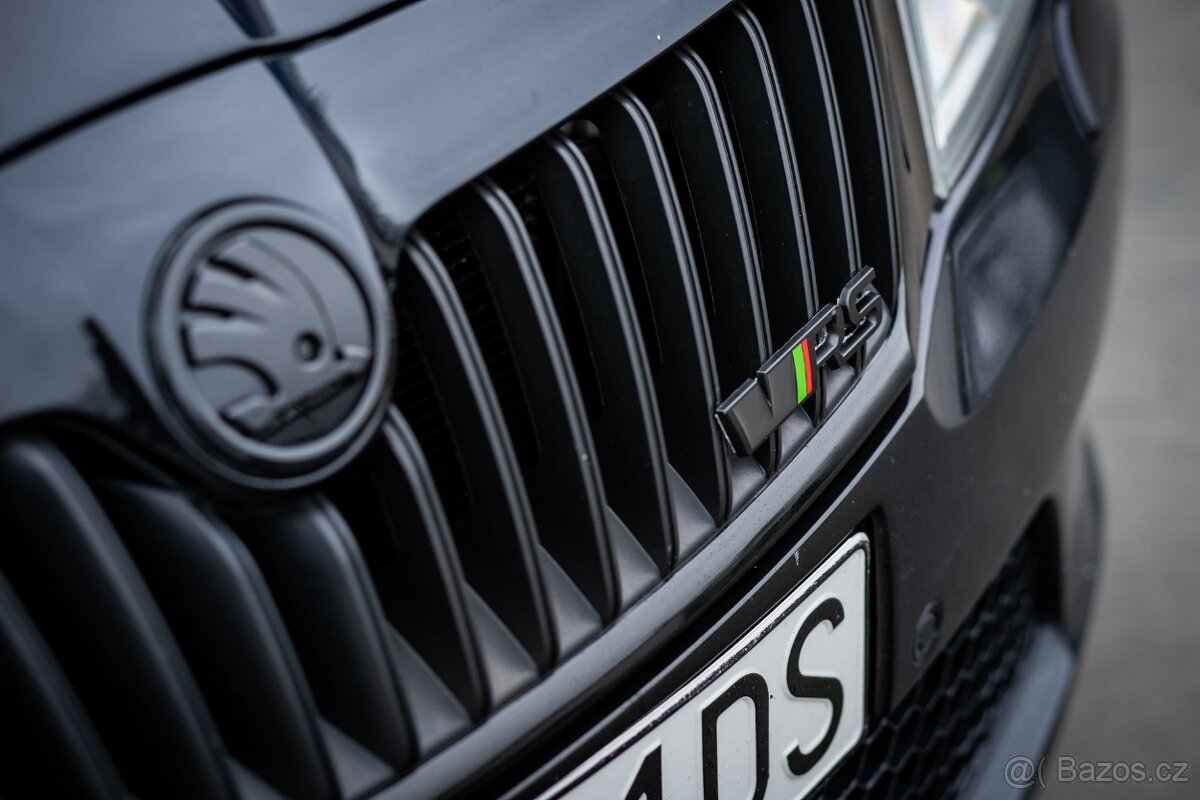 Škoda Octavia Combi RS 147kW DSG - 10