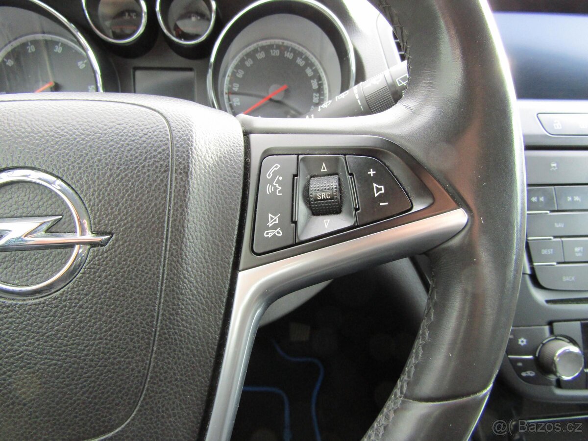 Opel Insignia 2.0CDTi , 118 kW nafta, 2012 - 10