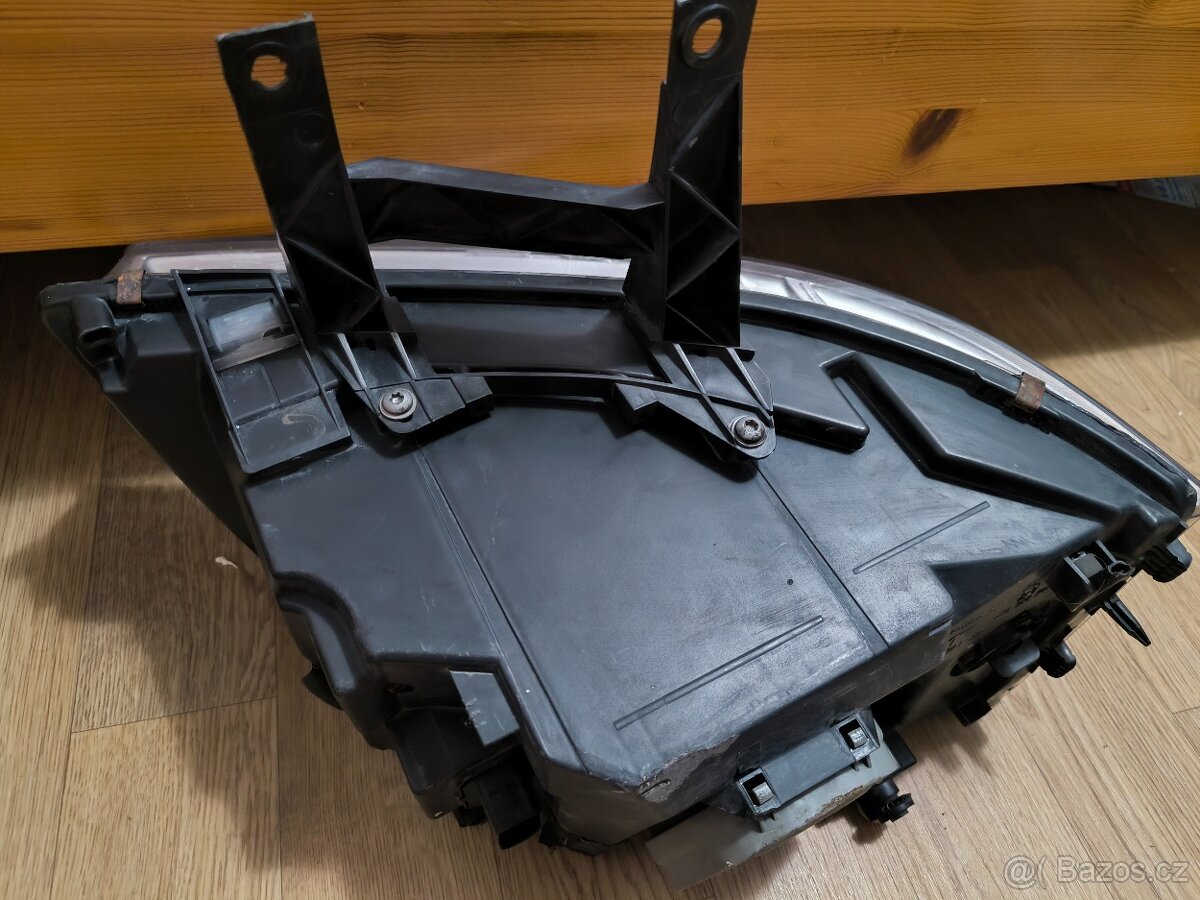 Originál světlo VW T5 - 10