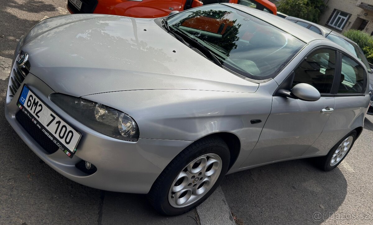 Alfa Romeo - 10