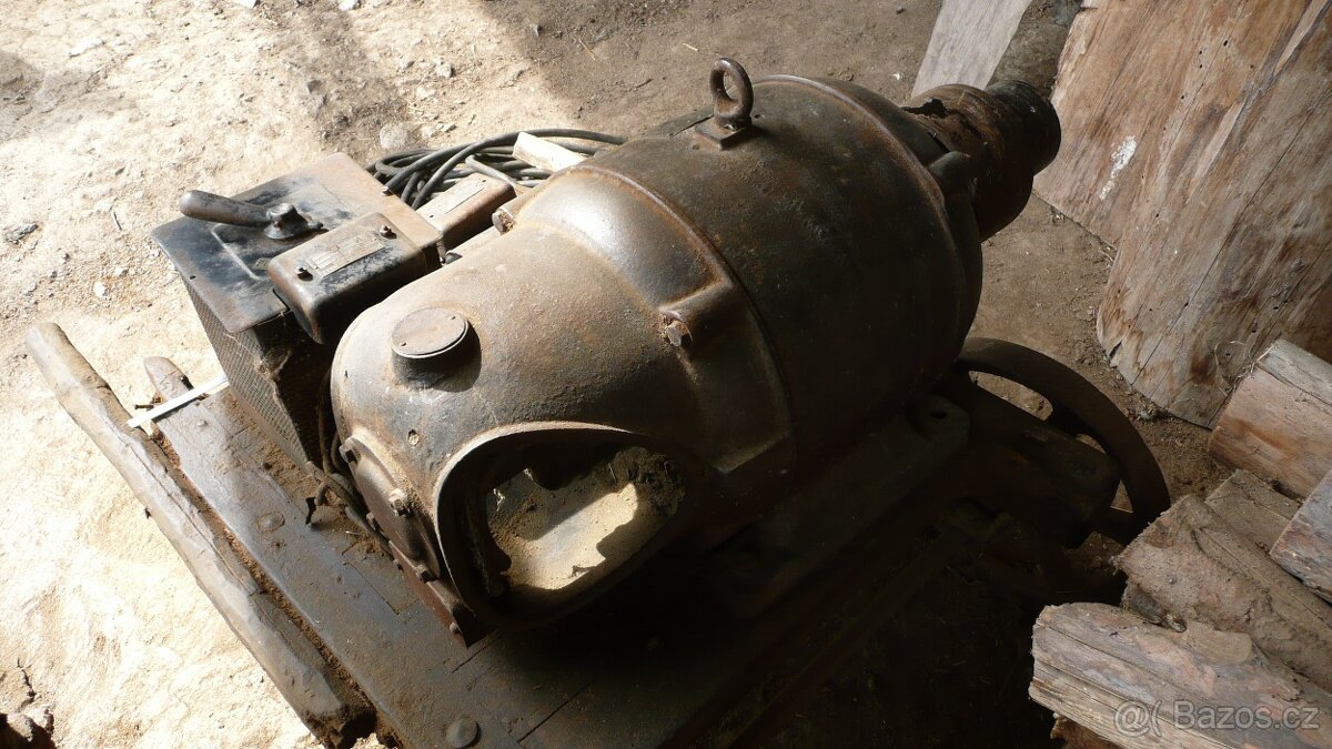 PRAGA-historický stabilní elektromotor-dynamo - 10
