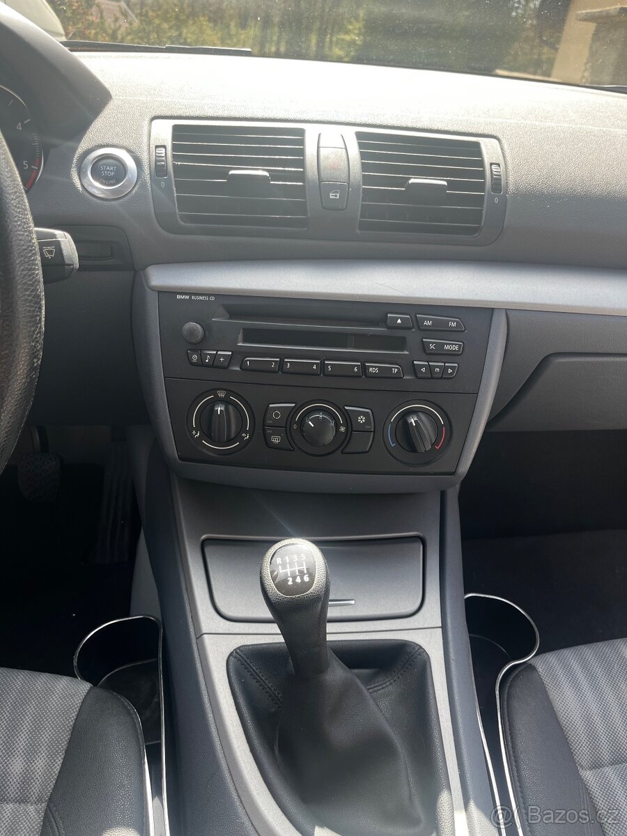 BMW 118d e87 - 10