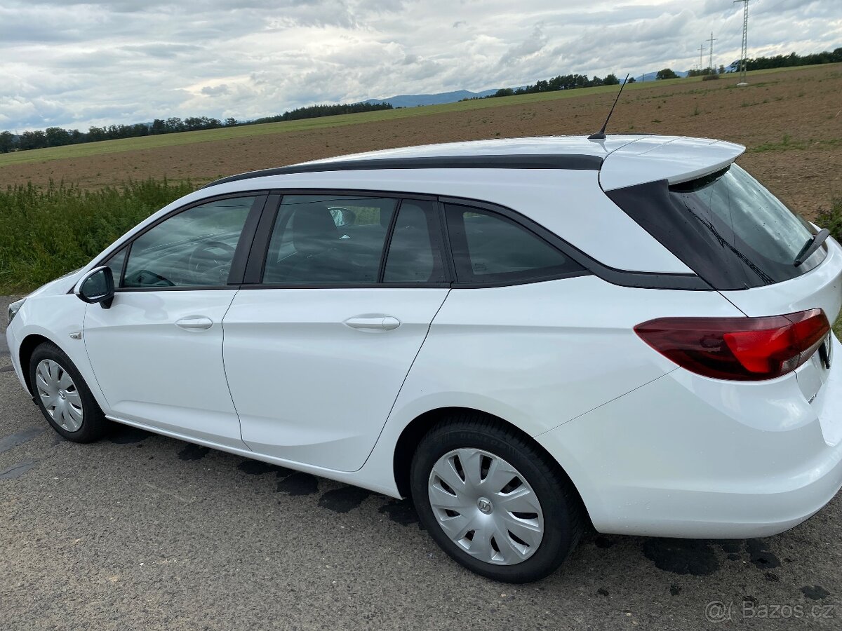 Astra k combi 1,6 cdti, 81 kw, cz - 10