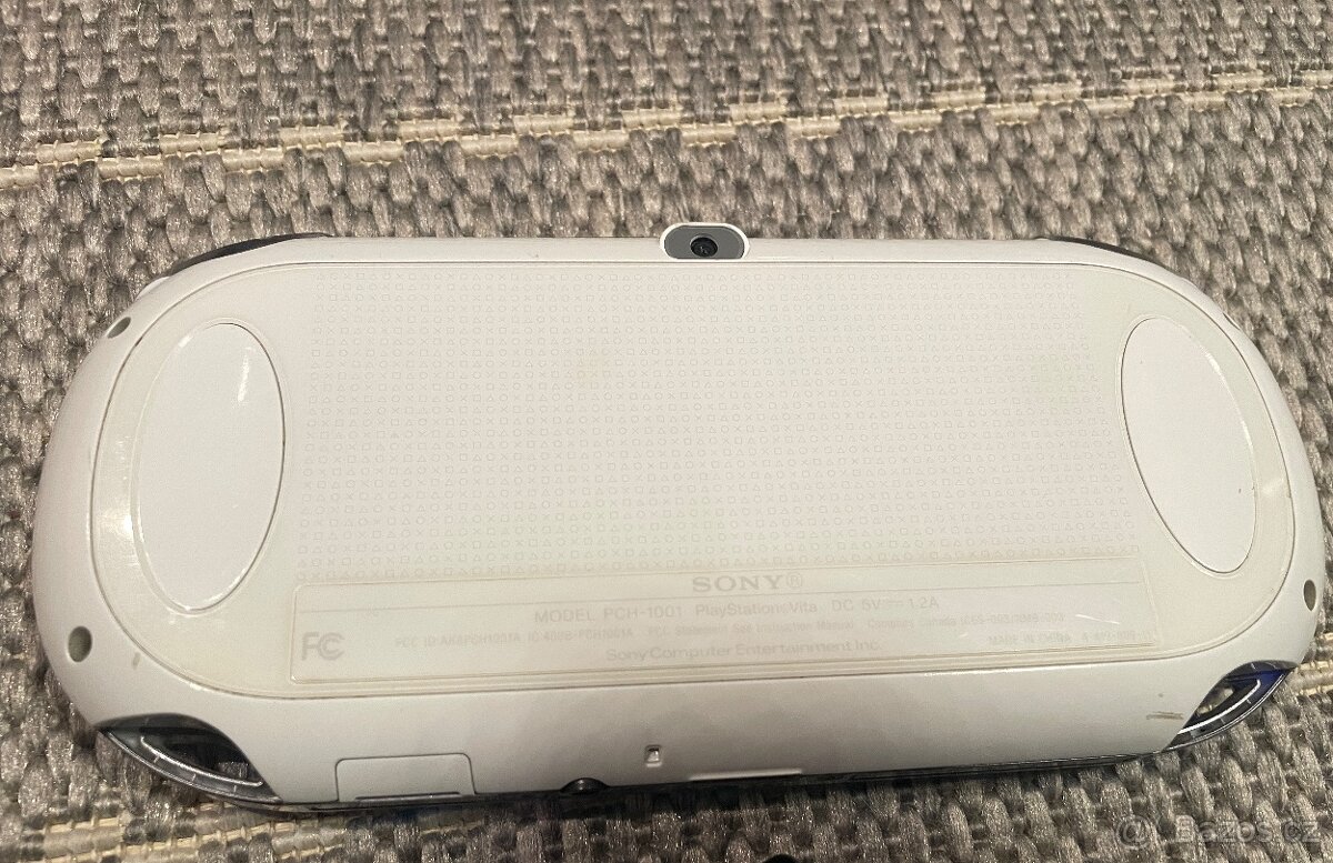 PS VITA PCH-1001 - OLED biela - 10