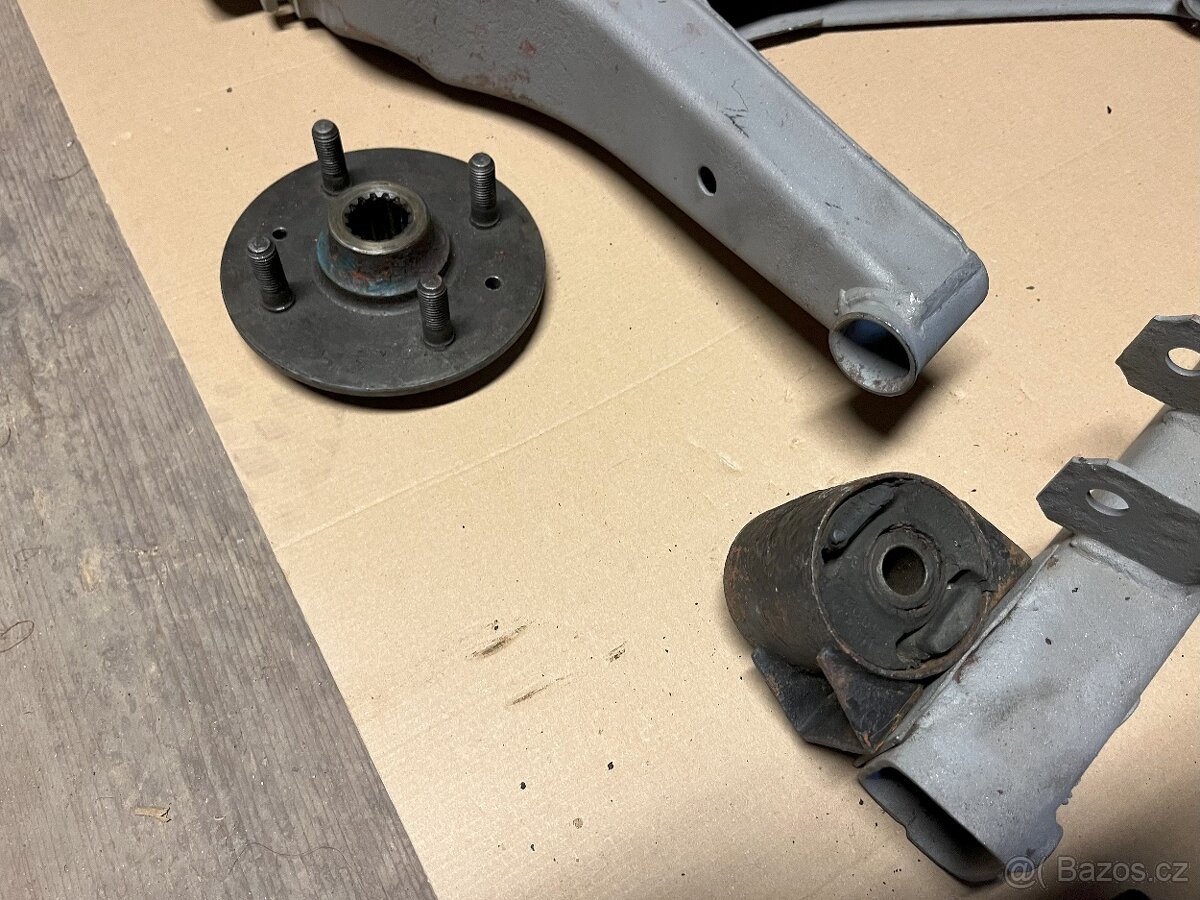 Zadní náprava BMW E10 2002 - 10