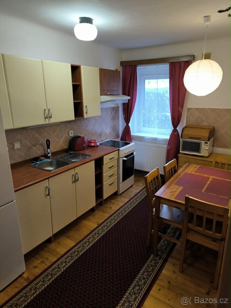 Pronájem bytu 2+1 - 10