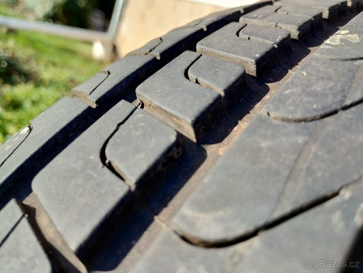 Originál ALU kola Škoda Octavia R18 + letní pneu - 10