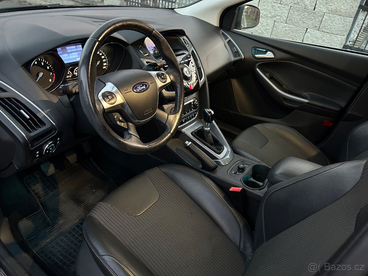FORD FOCUS COMBI 1.6 EcoBoost 110KW MAX VÝBAVA - 10