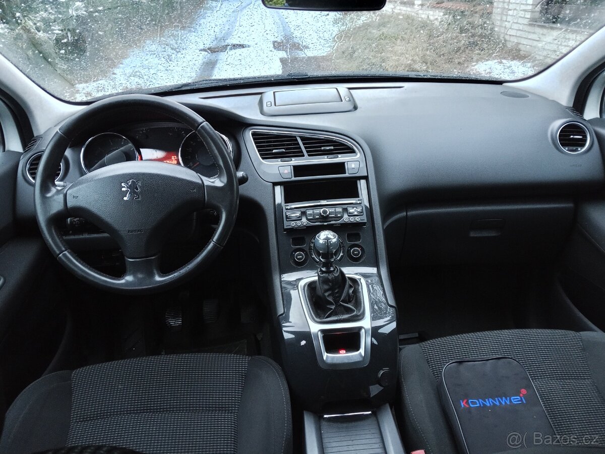 Peugeot 5008 2.0Hdi 110kw 2014, Nová STK do 12/2027 - 10