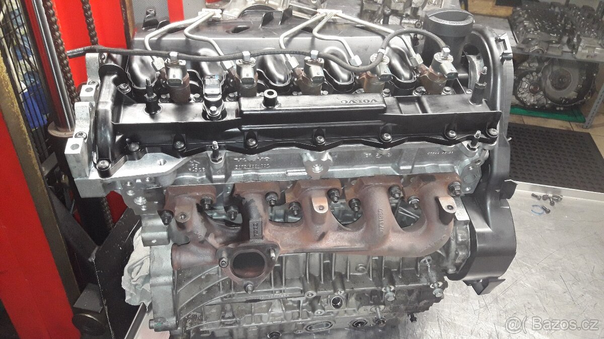Volvo hlava motoru D5 120, 136,151, 158 kw - 10