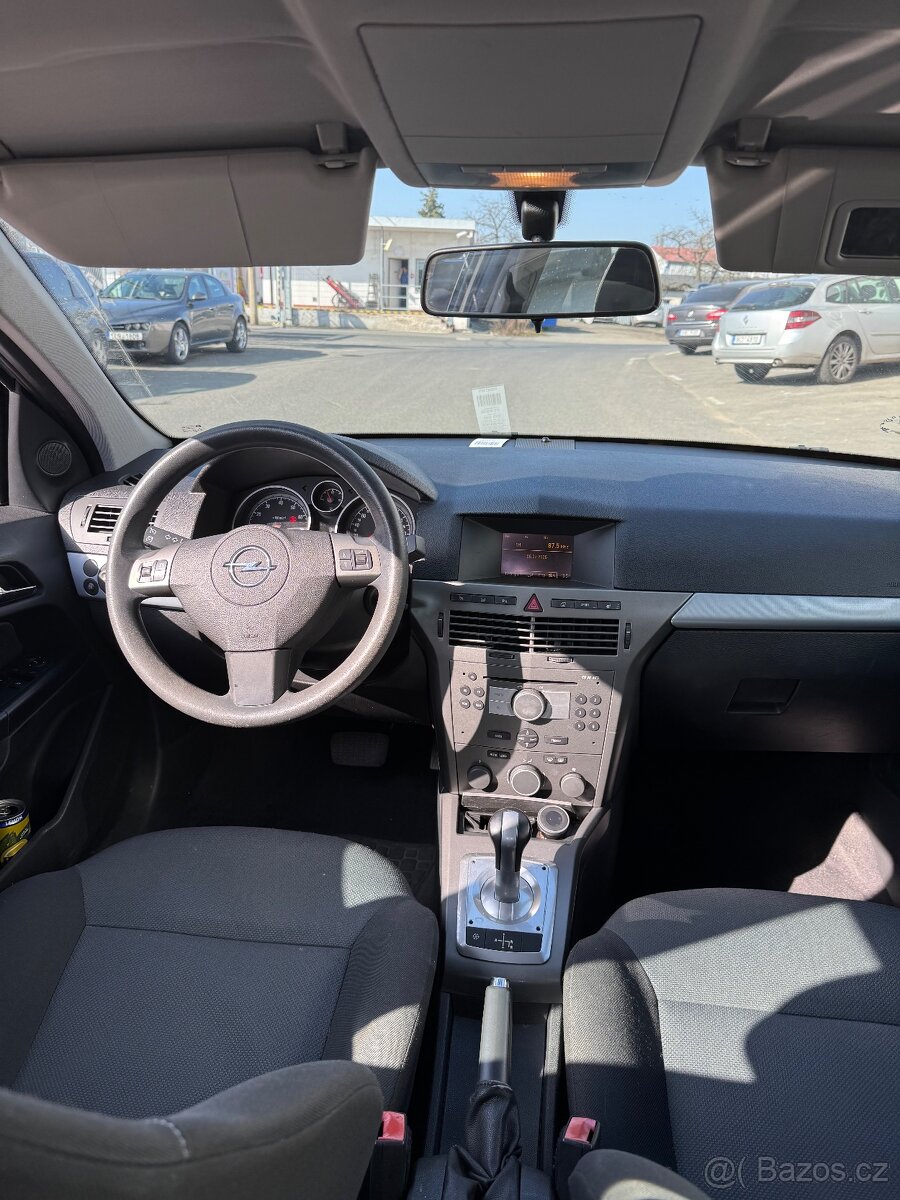 Opel Astra 1.6 benzin - 10