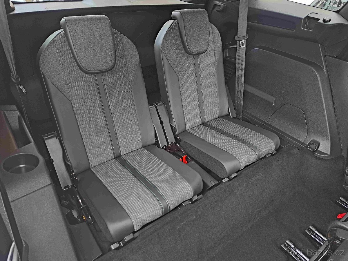 Peugeot 5008 1.2 PT EAT8 ALLURE - 1817 - 10