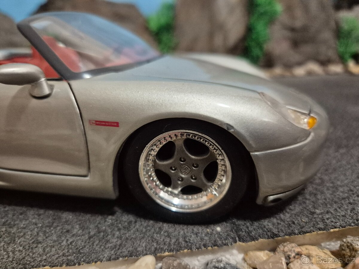 prodám model 1:18 Porsche Boxster - 10