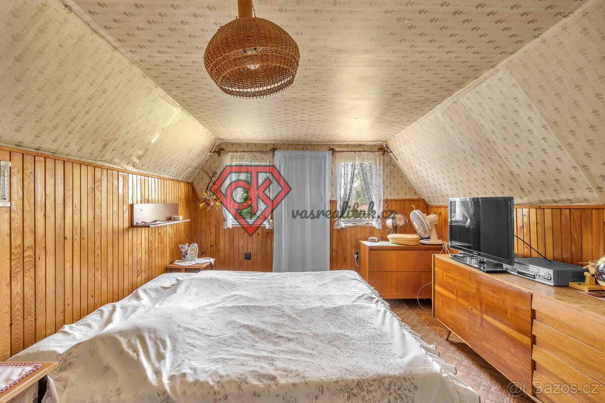 PRODEJ - rodinný dům v Dolní Hedeči - 10