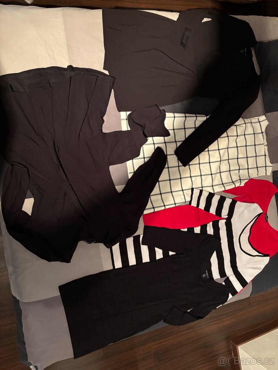 Mix oblečení - 10