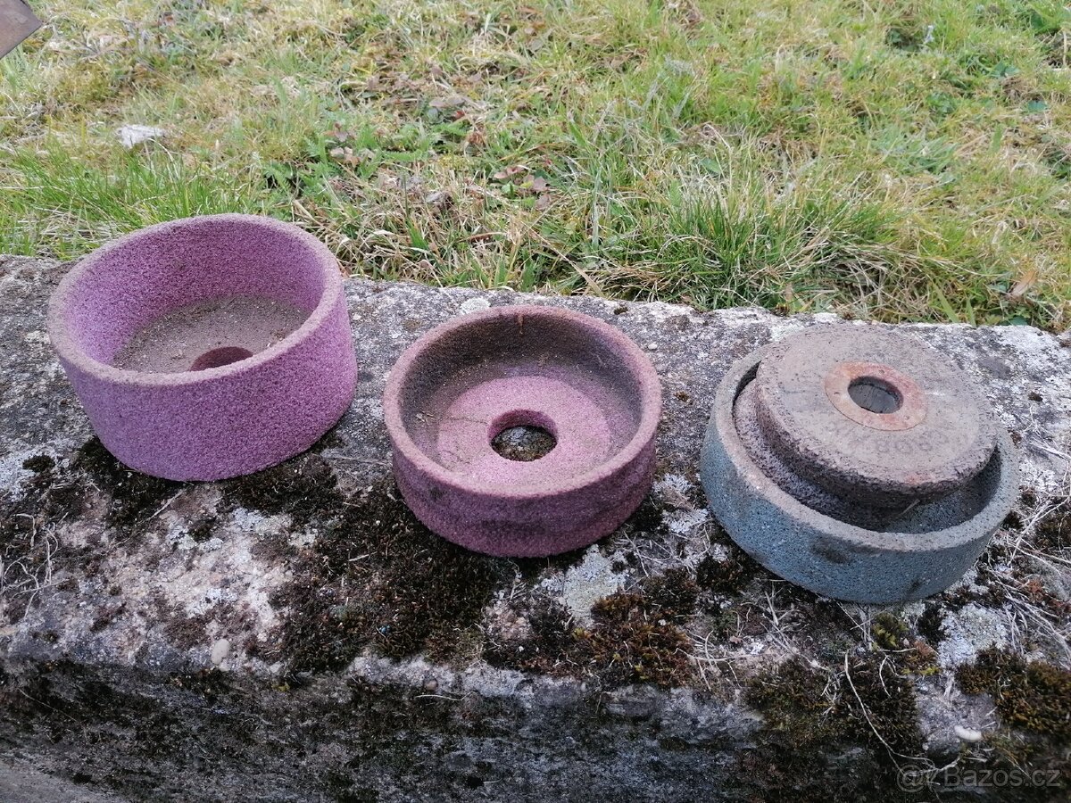 Bruska na žabkovou kosu - 10