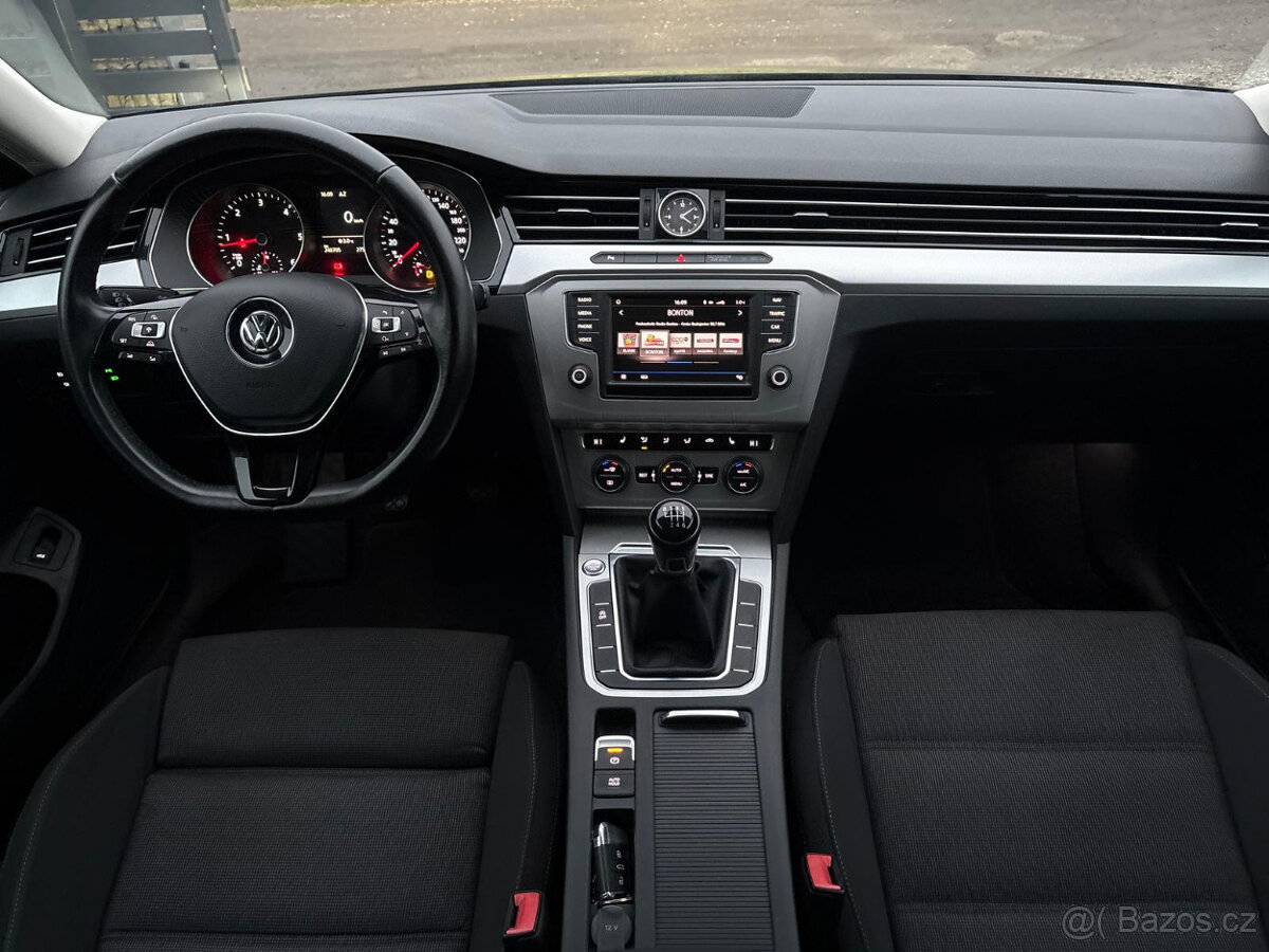 Volkswagen Passat B8, Variant 2.0 TDi 110 kW - 10