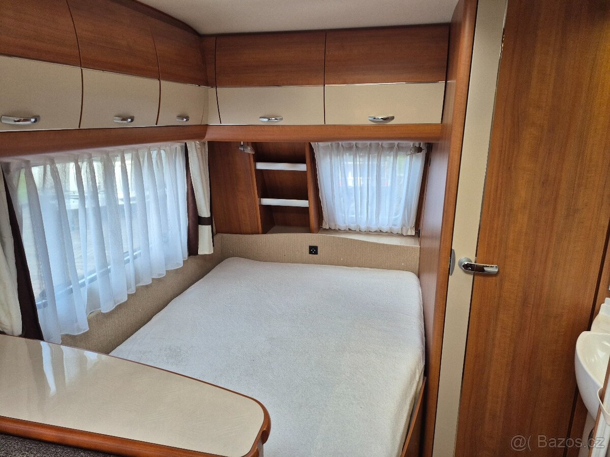 Obytný přívěs Hobby Excellent 410 SFe - 10