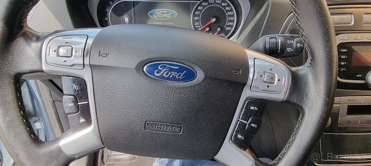 Ford Mondeo - 10