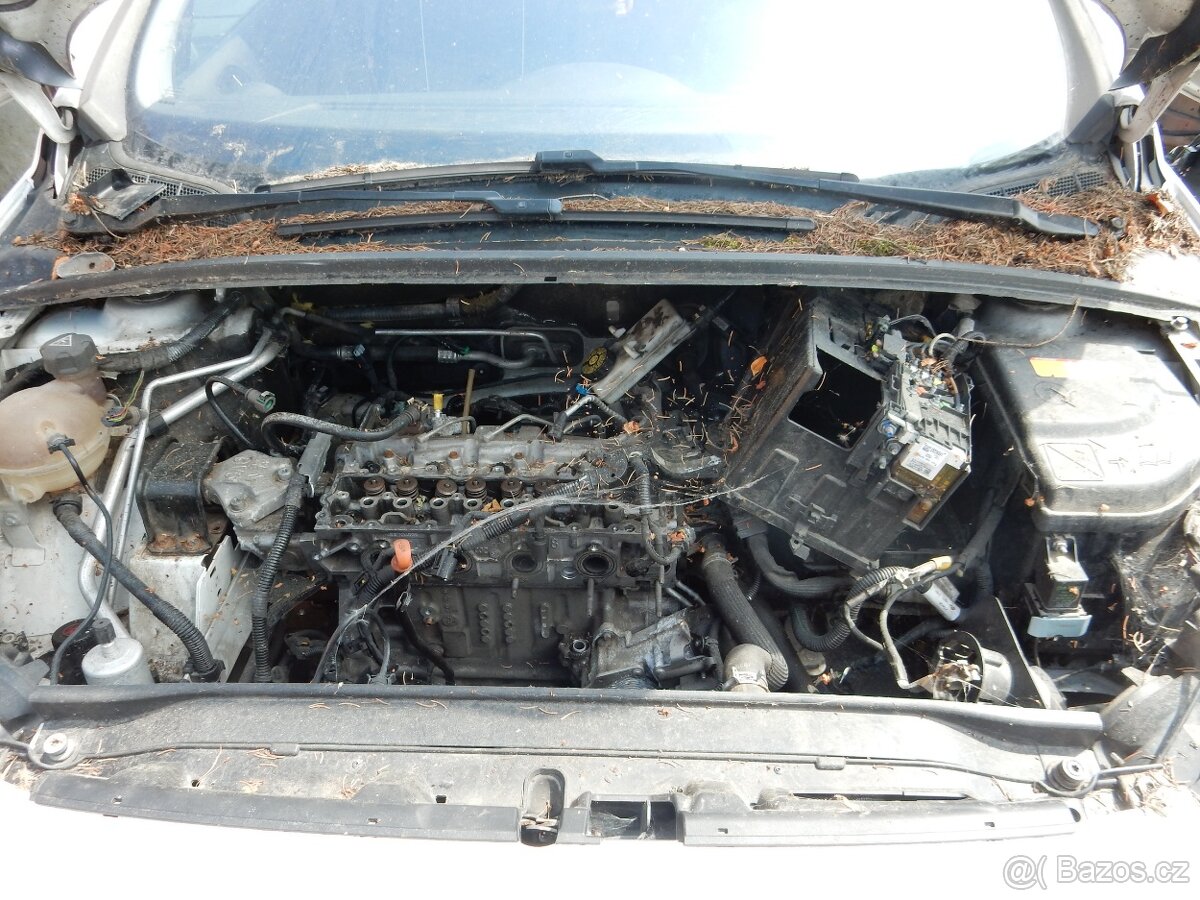 Peugeot 308 SW 1.6HDI 82kw r.v. 2012 - 10