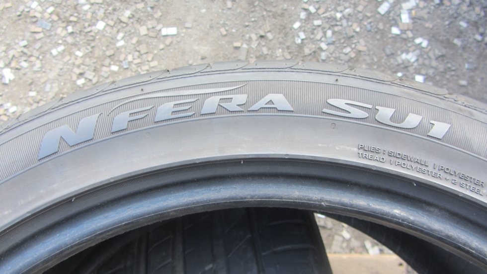 Letní pneu 245/40/18 Nexen - 10