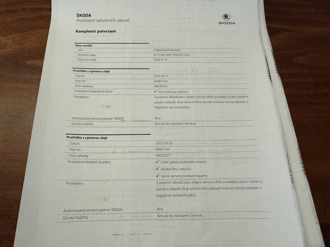 Škoda Octavia 2.0TDi Ambition Full LED Digi Klima Smartlink - 10