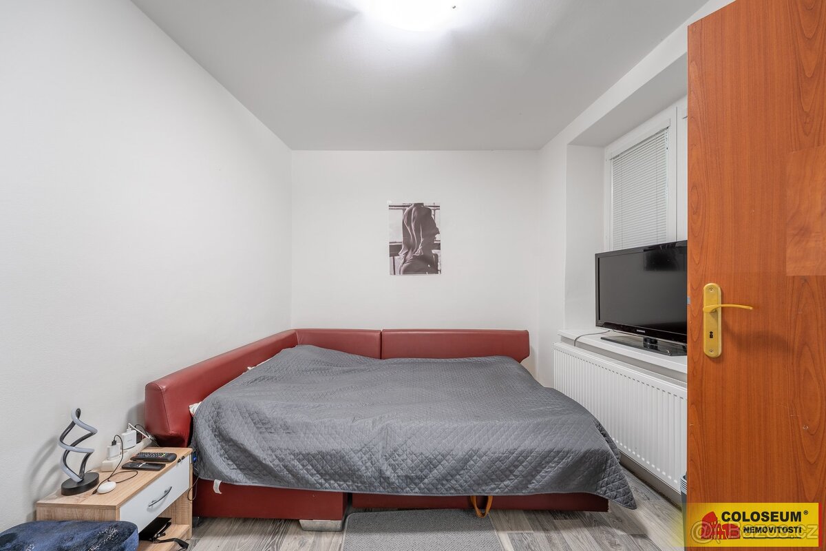 Dolní Kounice, bytový dům, terasa, dílna, sklep – bytový dům - 10