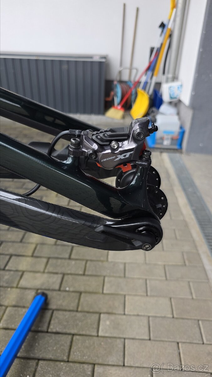 Trek slash gen6 L - 10