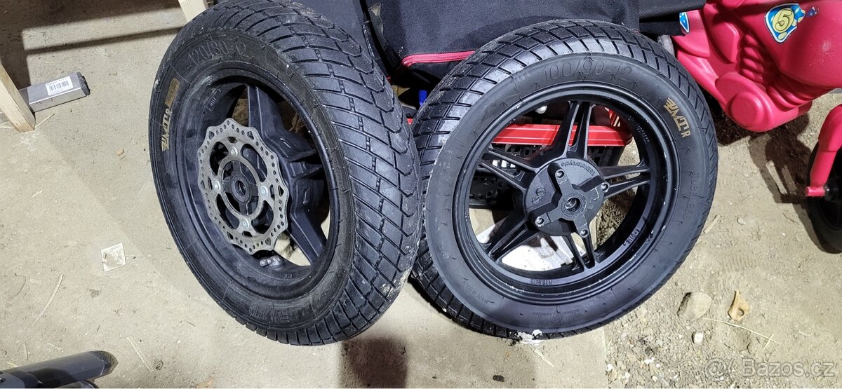 PBS Hypermotard 160 - 10