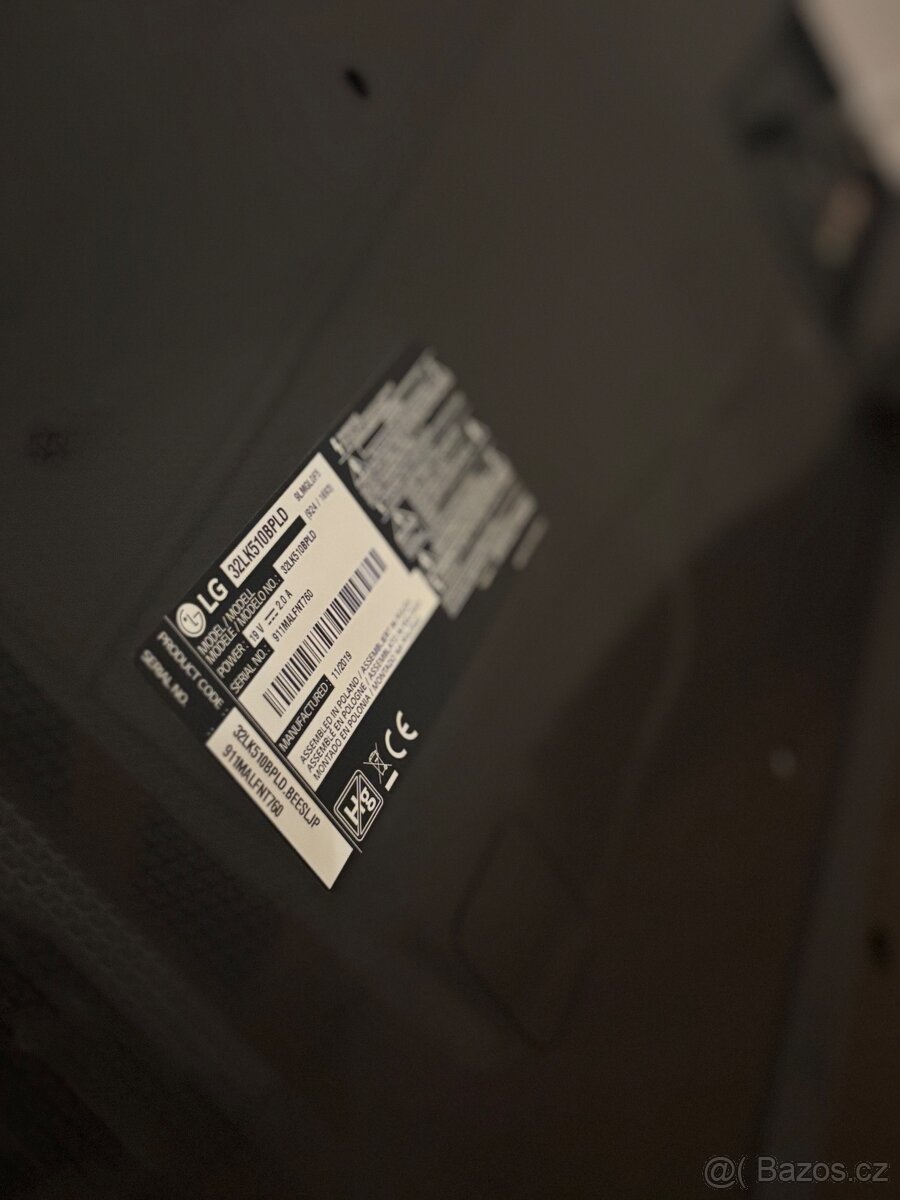 LG LED TV 32 + držák na TV Stell - 10