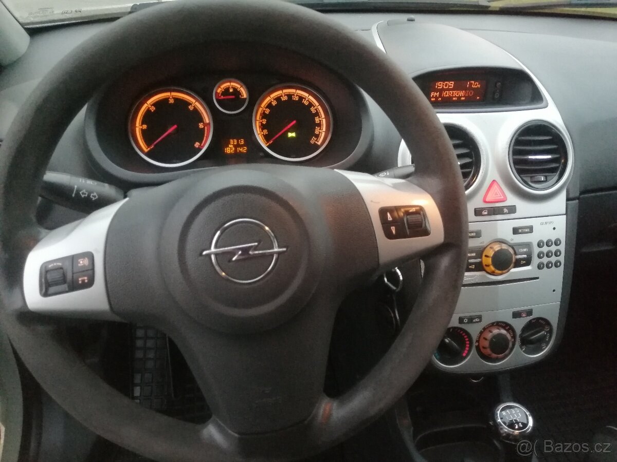 Opel Corsa 1.3cdti - 10