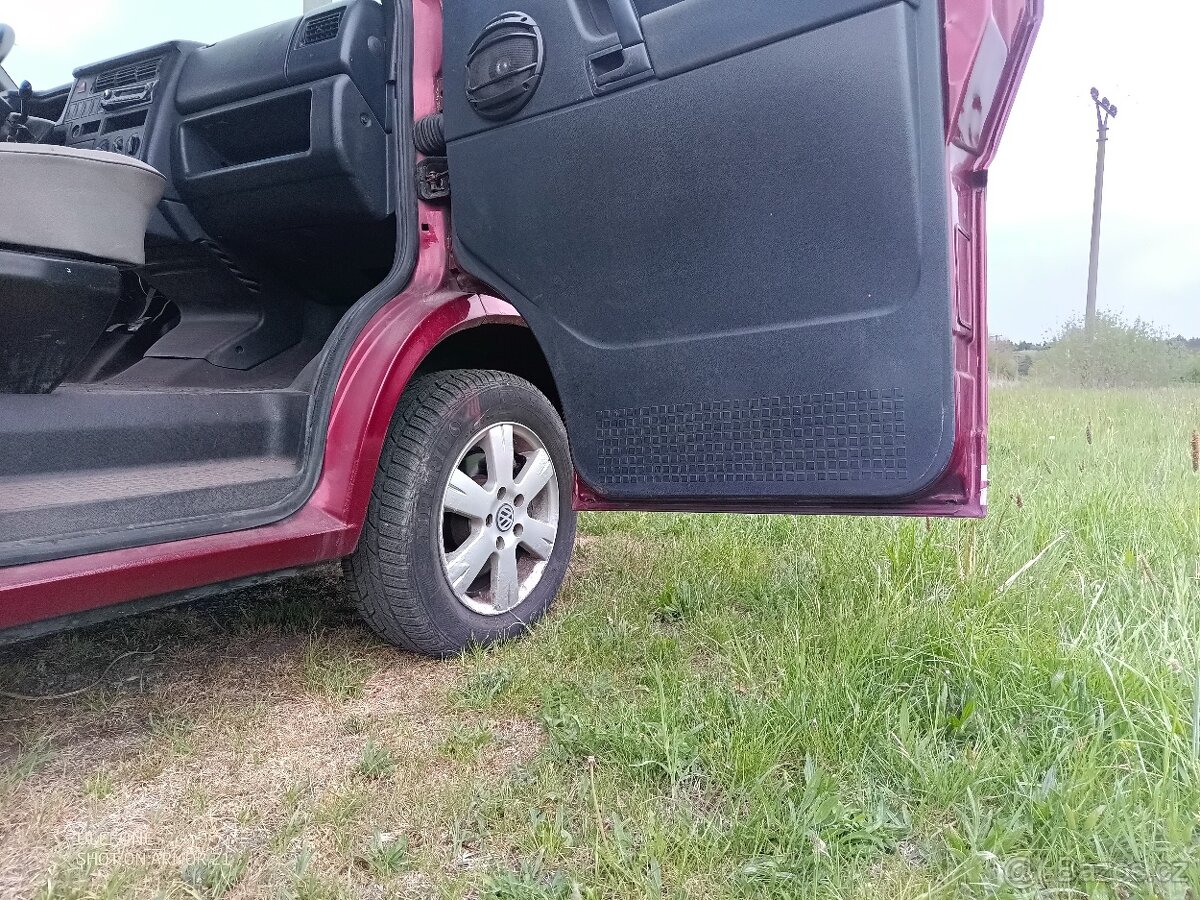 VW T4 Caravelle 2,5 TDI 4x4 - 10