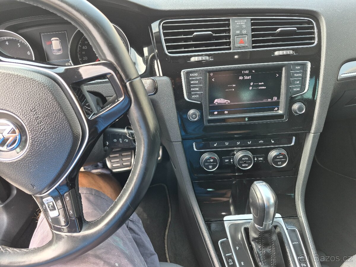 VW golf 7 1.4 tsi allstar bluemotion tech,model 2017,DSG,záv - 10