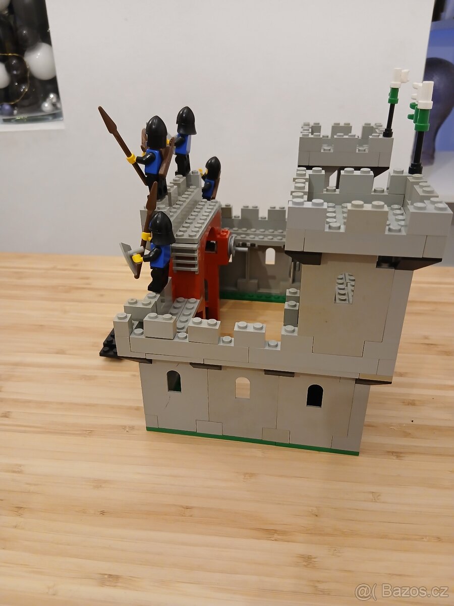Lego 6073. Castle. Hrady. Rytíř - 10