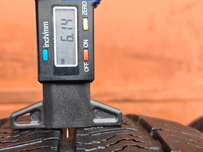 Zimní Barum 195/60/16C - 10