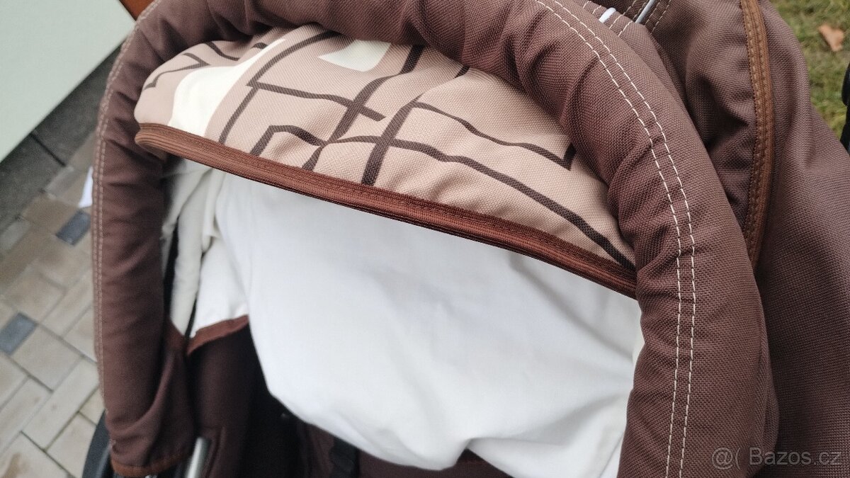 Prodám kočárek V-travel, po dvou dětech - 10