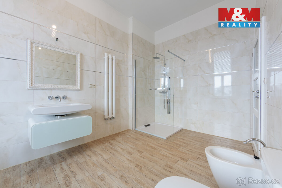 Prodej bytu 2+kk, 80 m², Karlovy Vary, ul. Svahová - 10