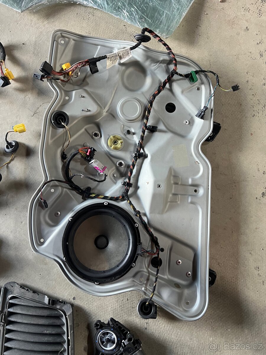 Škoda Octavia 2 díly - 10