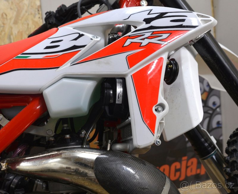 Výztuhy chladiče s ventilátorem KTM, Husqvarna, Beta, GAS - 10