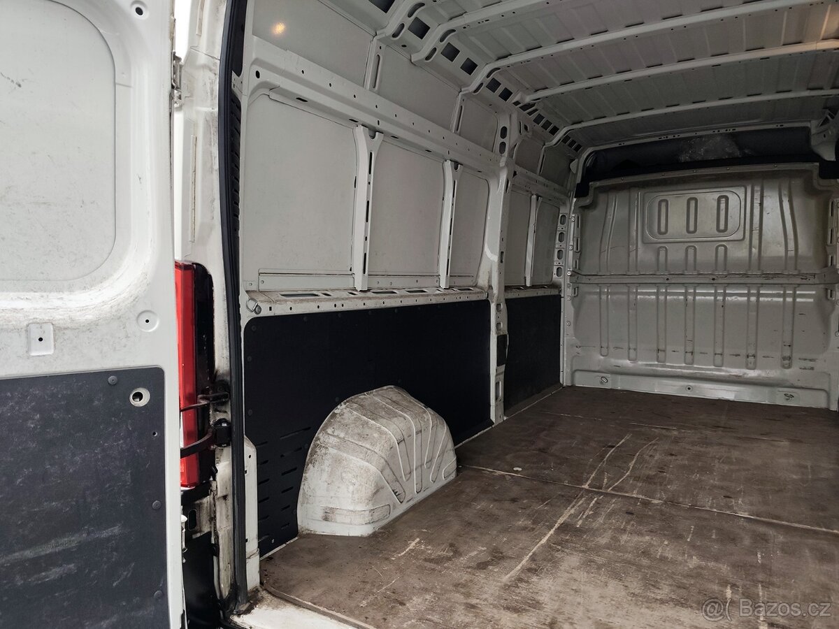 Peugeot Boxer 2.0 120kw L3H2 rok 2018 Měchy - 10