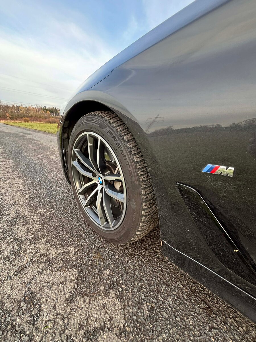 BMW Řada 5, 530d Touring xDrive M-paket, 2022 - 10