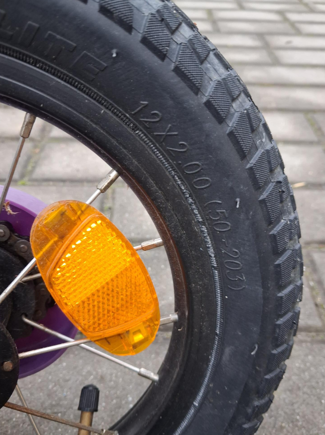 dětské kolo SPECIALIZED Hotrock 12 “ - 10